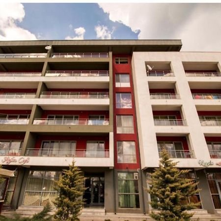 Yza Mamaia Corallia Exterior foto